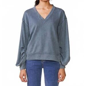 NEW ANTHEM THE LABEL washed knit v-neck pullover in washed slate